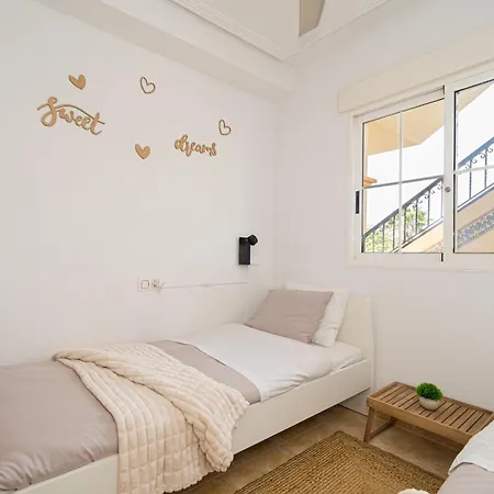 Villamartin Apartment. Excellent Location For Golfers, Cyclists And Hikers Exterior photo